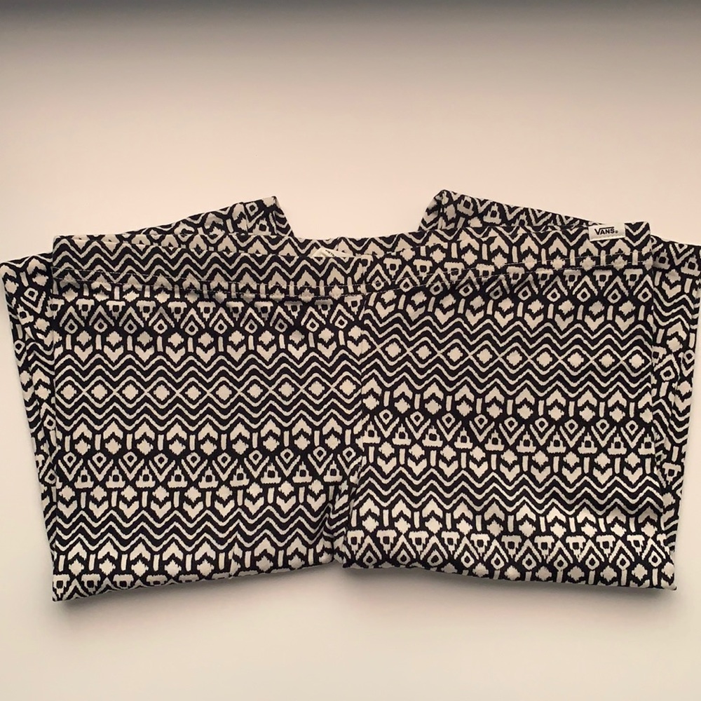 Vans Black and White Leggings (with patterns)